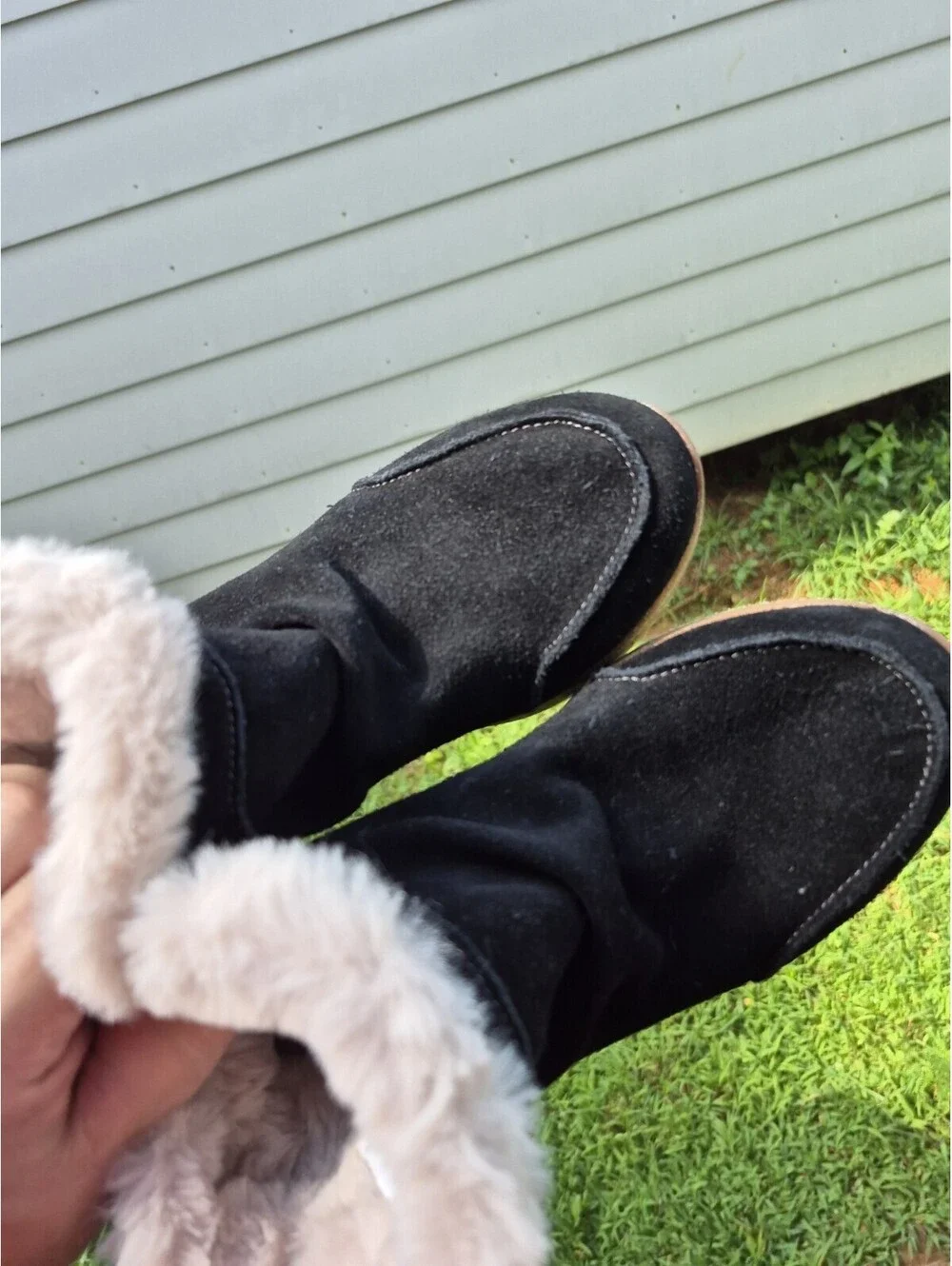 Taos Future Mid Top Black Suede Faux Fur Lined Pull On Boot Women 7 - Runs Small